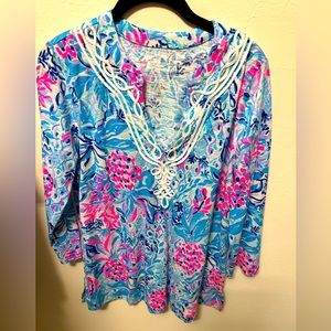 Women’s long sleeve tunic top